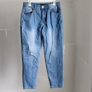 Pretty Little Thing Mom Jeans